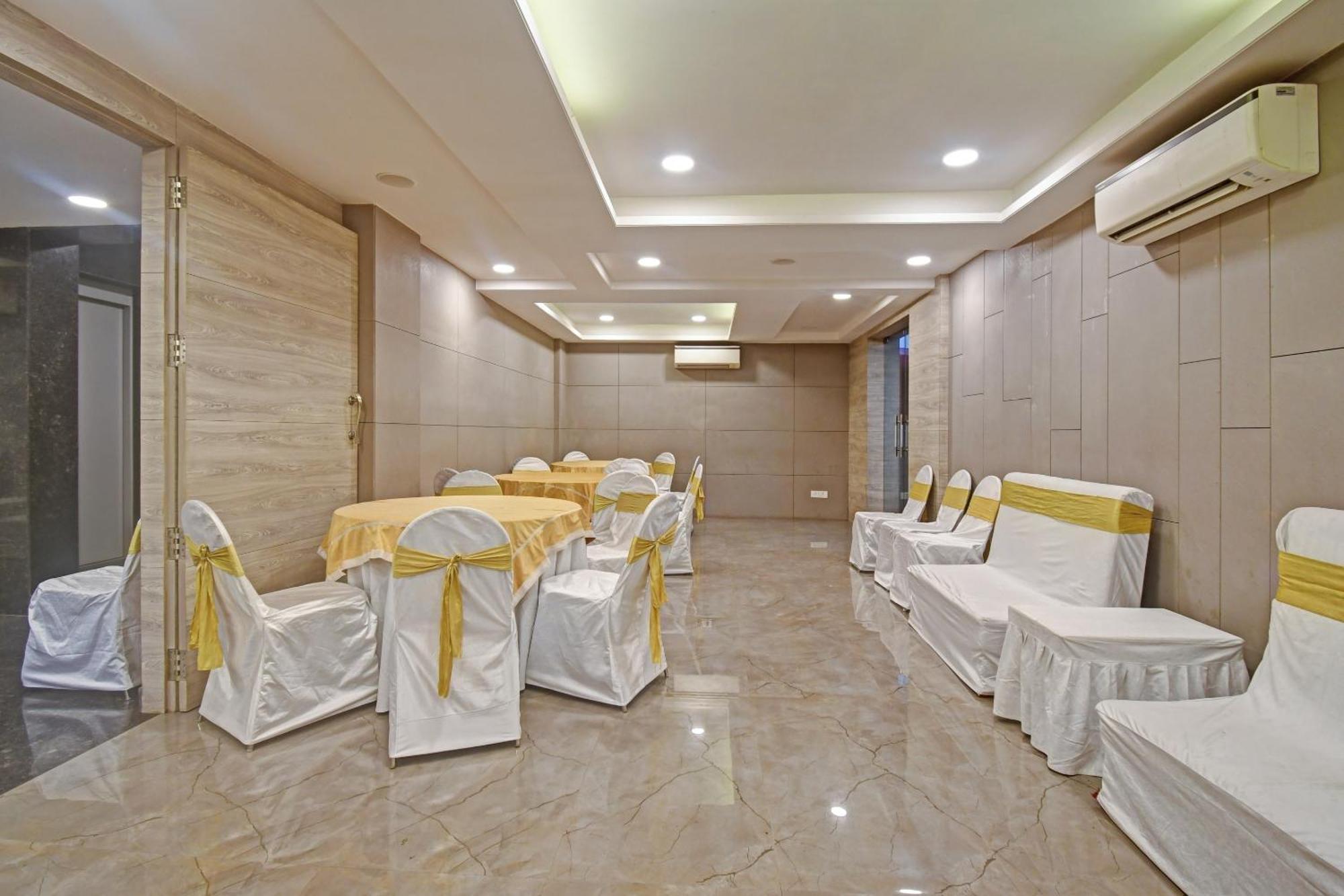 Super Townhouse Hotel All In One Near City Centre Salt Lake Salt Lake City Εξωτερικό φωτογραφία