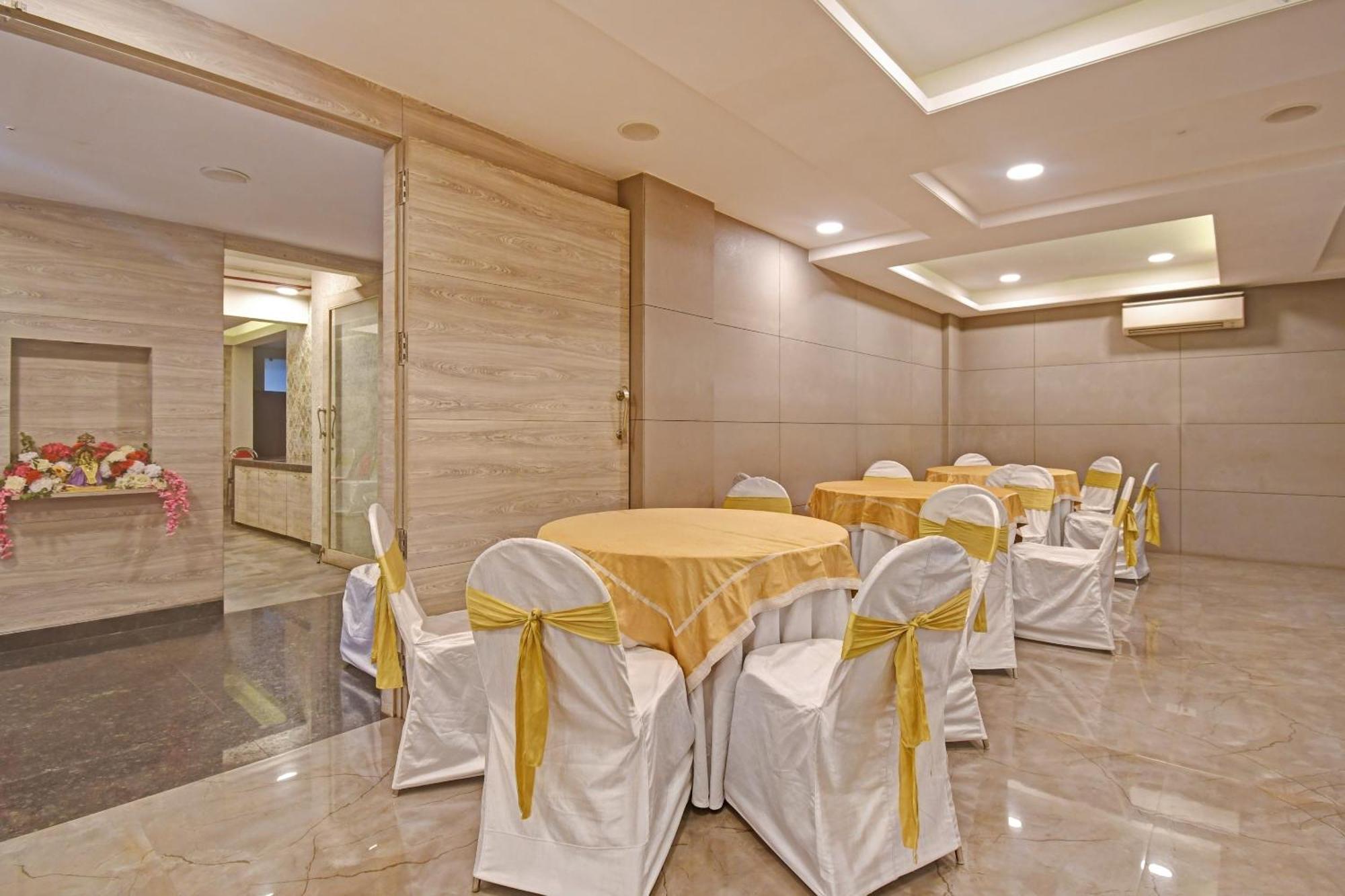 Super Townhouse Hotel All In One Near City Centre Salt Lake Salt Lake City Εξωτερικό φωτογραφία