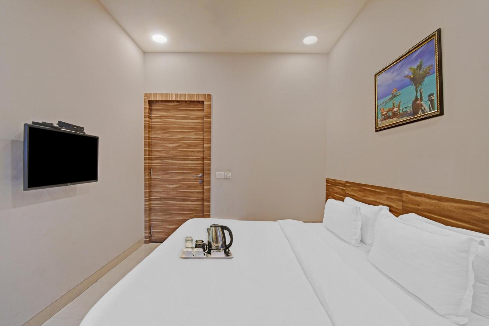 Super Townhouse Hotel All In One Near City Centre Salt Lake Salt Lake City Εξωτερικό φωτογραφία