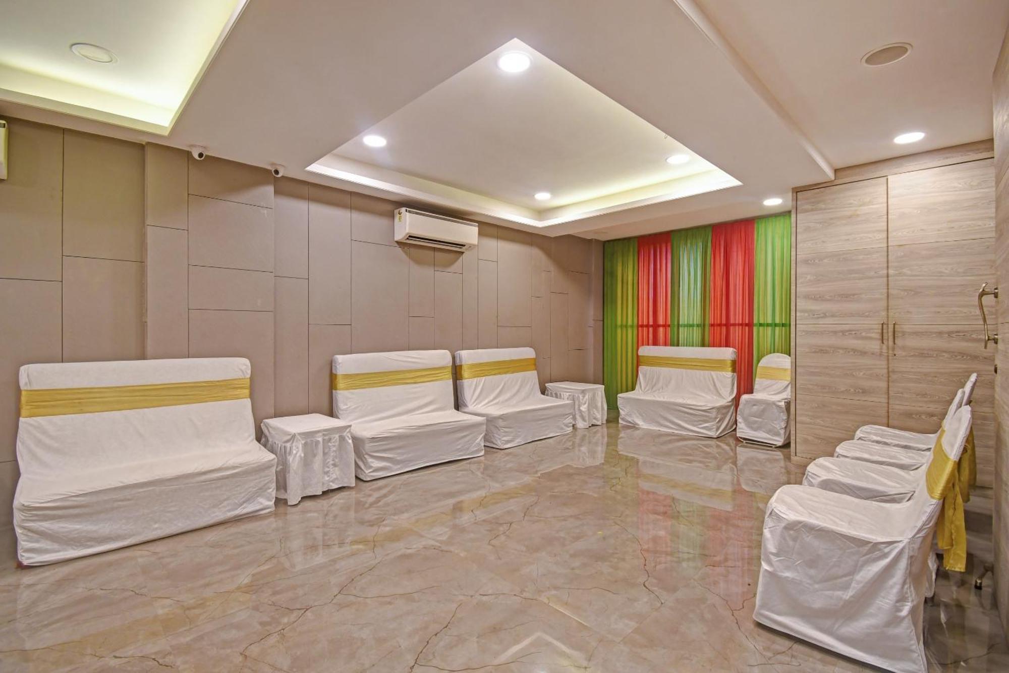 Super Townhouse Hotel All In One Near City Centre Salt Lake Salt Lake City Εξωτερικό φωτογραφία